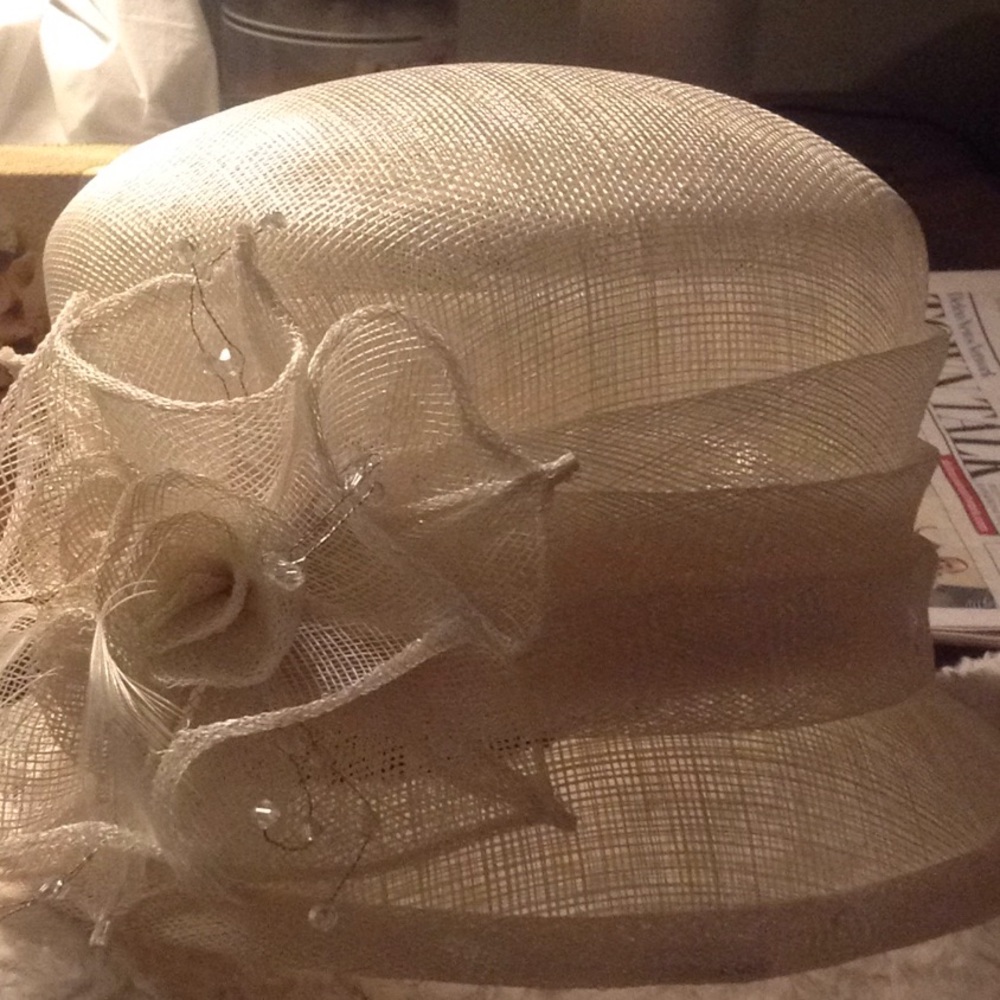 C.C Spring/Summer Hat - Picture 7 of 7